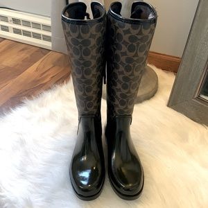 Women’s Coach Rainboots, size 9 💦🌈 🌧
